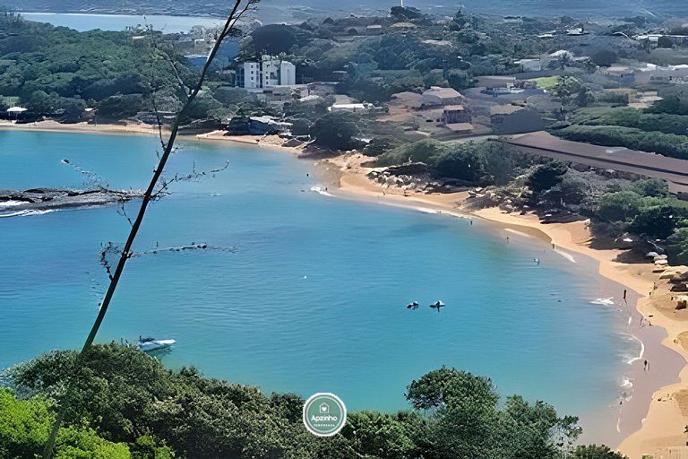 Apto em Guarapari: Lazer a 200m da Praia | Apartamento
